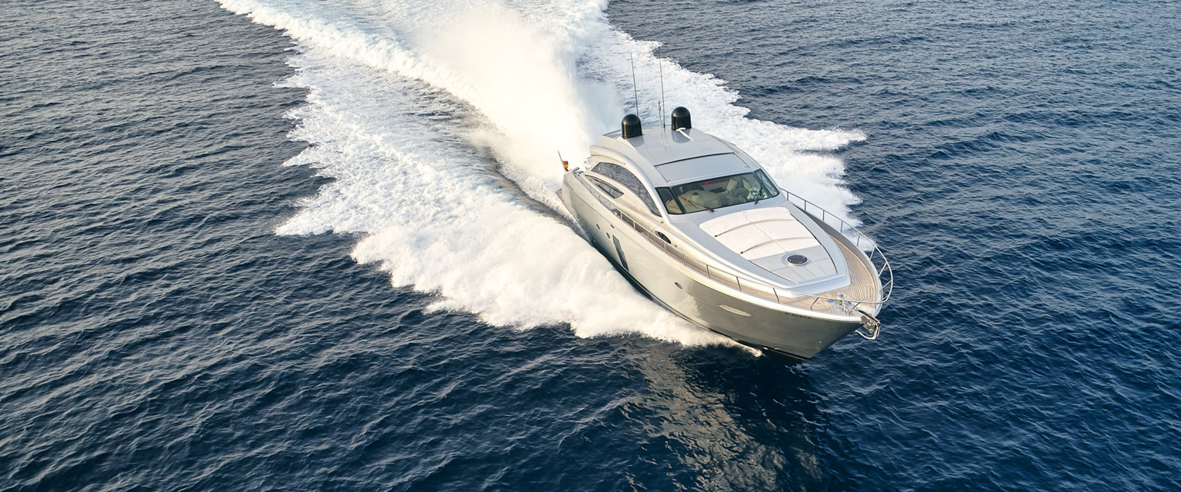 Pershing 72 - LEGENDARY