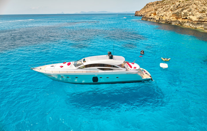 Pershing 72 - LEGENDARY
