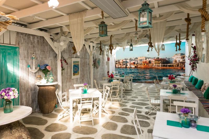 4 of The Best Beach Bars in Mykonos